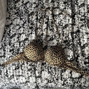 Victoria’s Secret Bombshell Bikini Top Leopard Print Sz 32C
